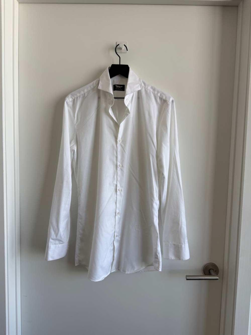 Silver Fox Men's White Dress Shirt - Classic Button-Down by